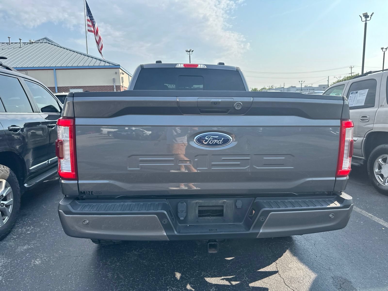 Used 2022 Ford F150 Lariat w/ Equipment Group 502A High AWD/4WD image 5