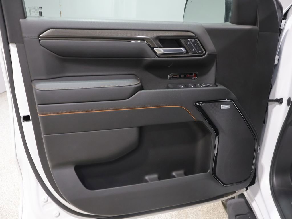 Used 2024 GMC Sierra 1500 AT4 w/ Technology Package image 14