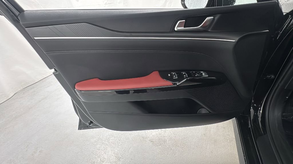 New 2026 Kia K5 GT-Line image 16