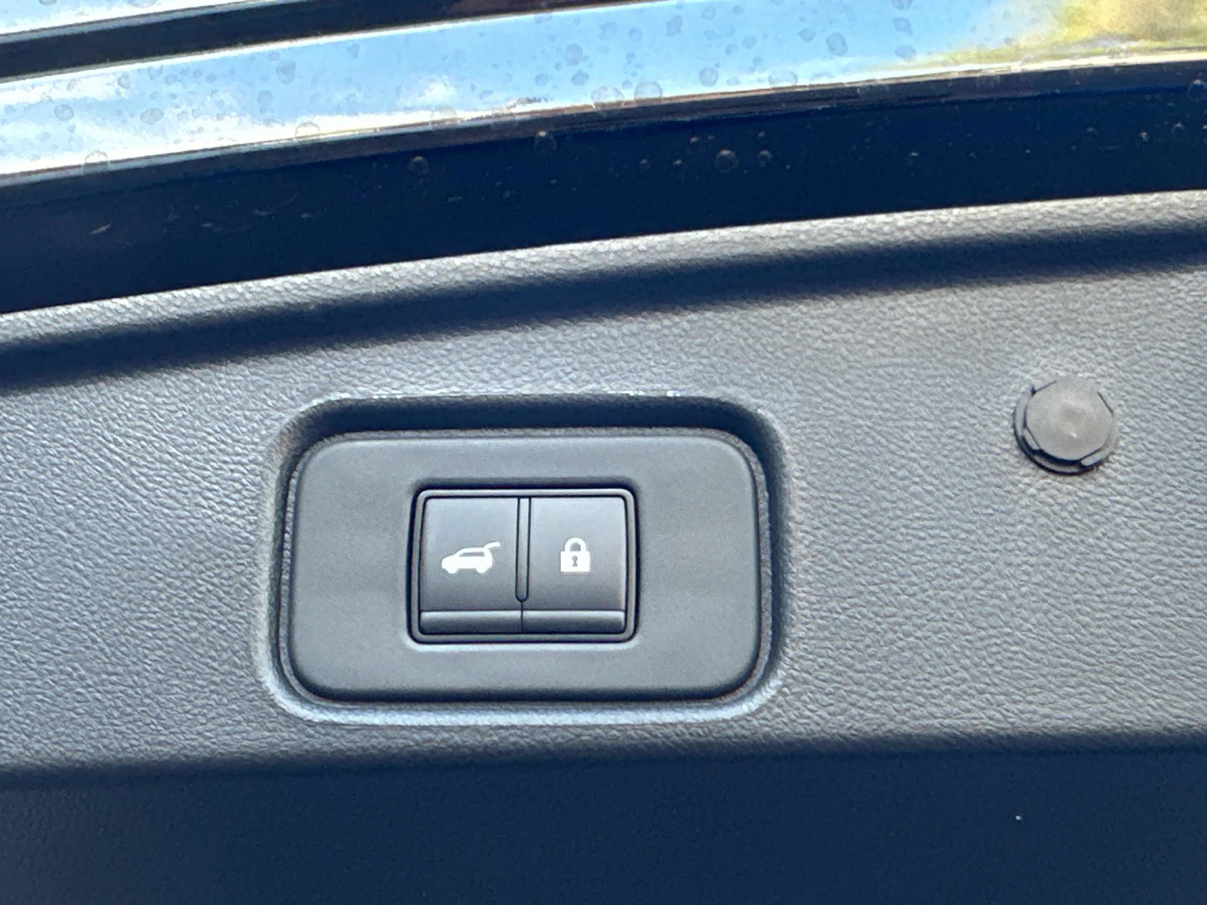 New 2026 Nissan Pathfinder SV AWD/4WD image 17
