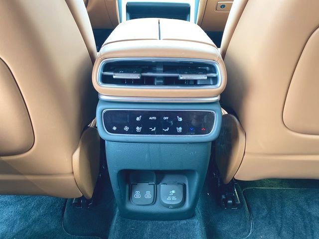 Used 2025 Genesis GV80 3.5T Prestige AWD/4WD image 22