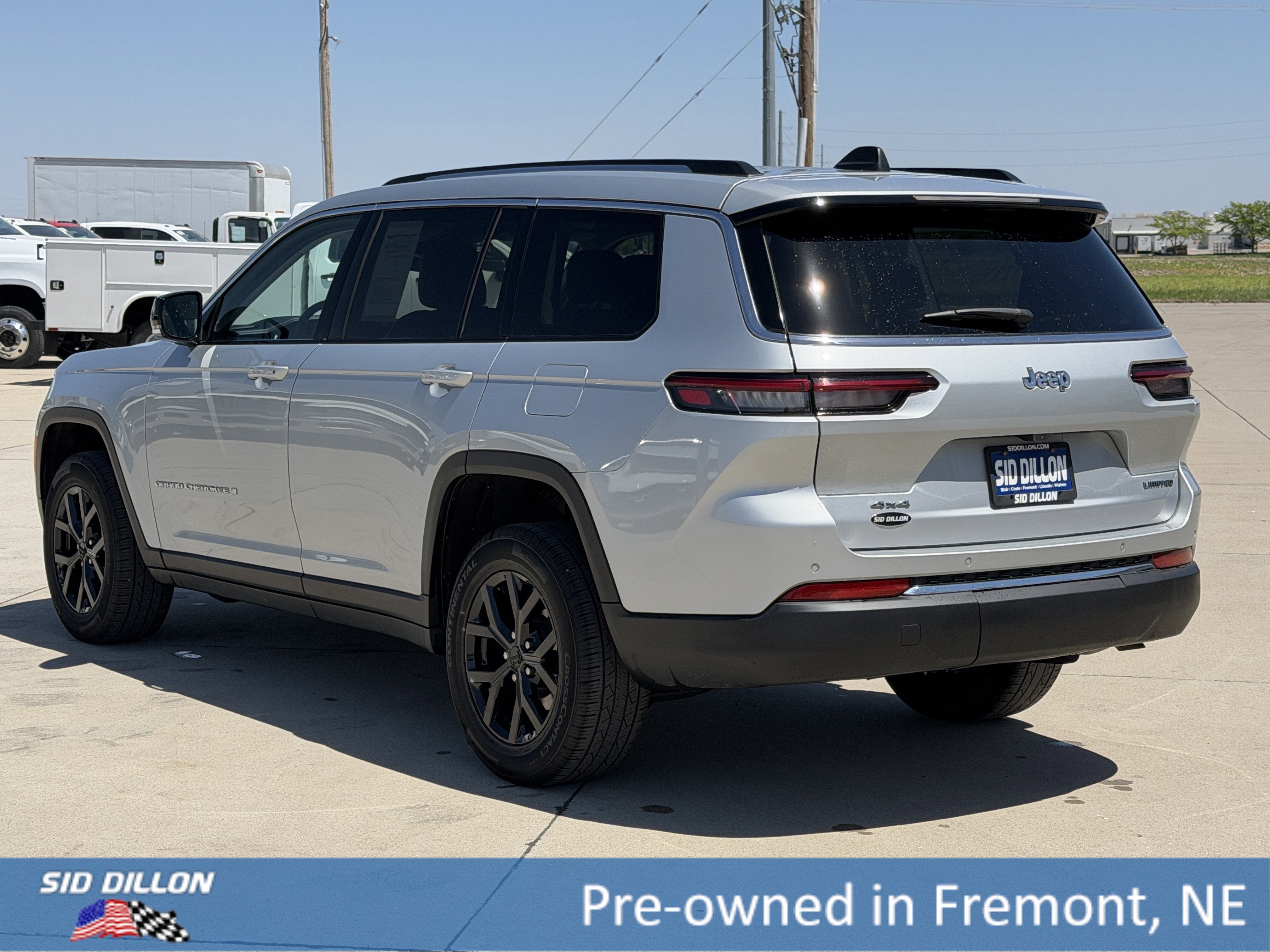 Used 2023 Jeep Grand Cherokee L Limited AWD/4WD image 7