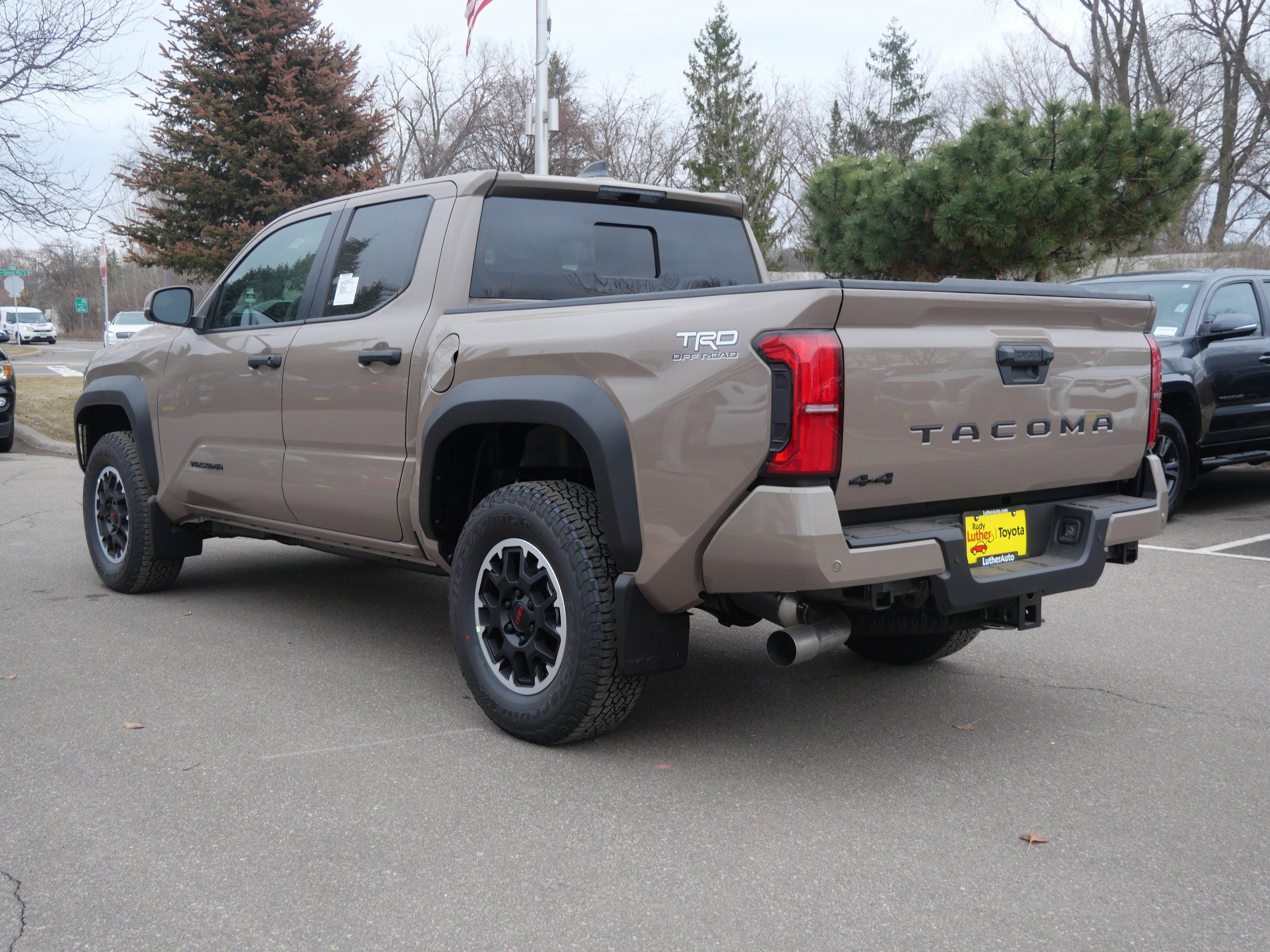 New 2026 Toyota Tacoma TRD Off-Road AWD/4WD image 3