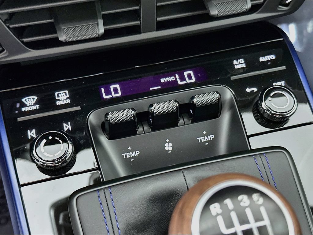 New 2026 Porsche 911 Carrera T RWD image 17