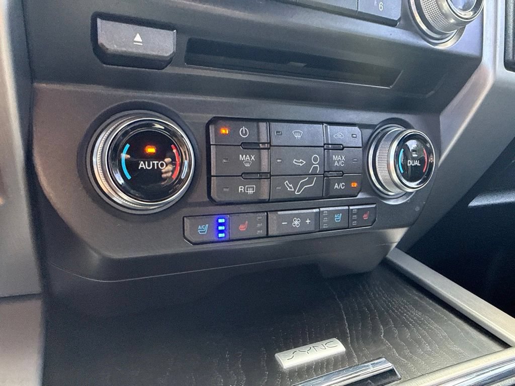 Used 2018 Ford F350 Platinum w/ Platinum Ultimate Package AWD/4WD image 22