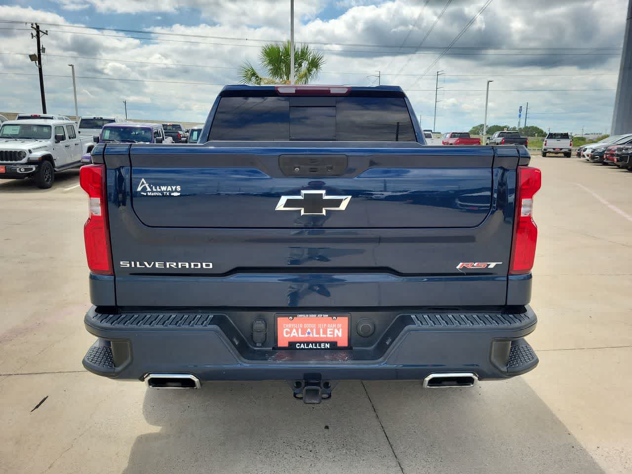 Used 2022 Chevrolet Silverado 1500 RST w/ Texas Edition Plus AWD/4WD image 13