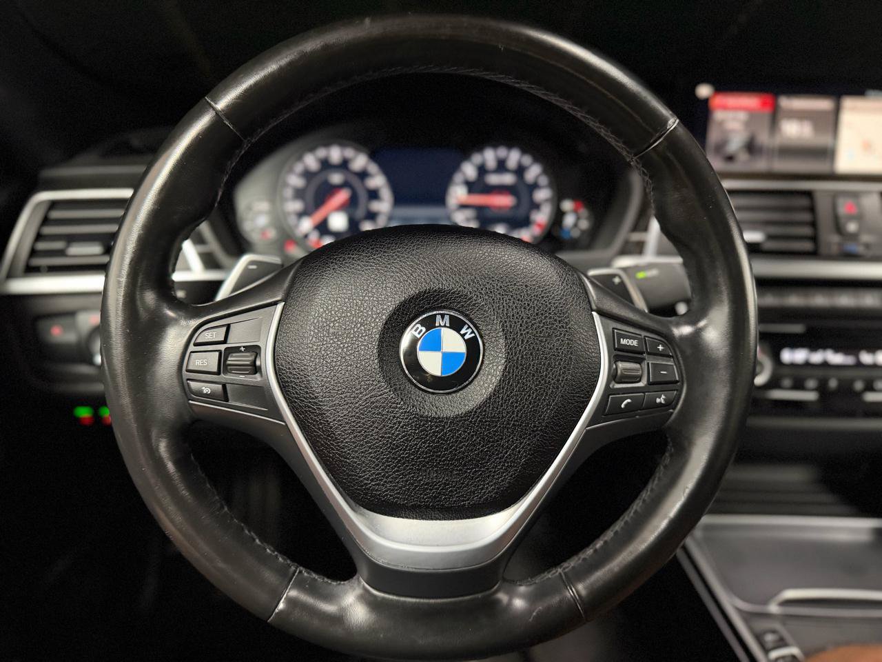 Used 2018 BMW 340i Gran Turismo xDrive AWD/4WD image 17