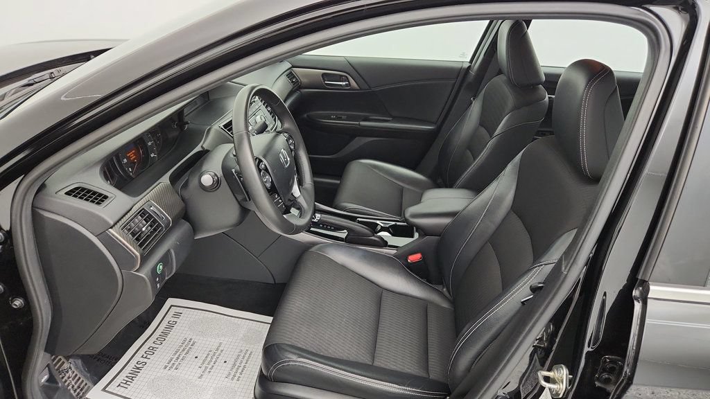 Used 2016 Honda Accord Sport image 20