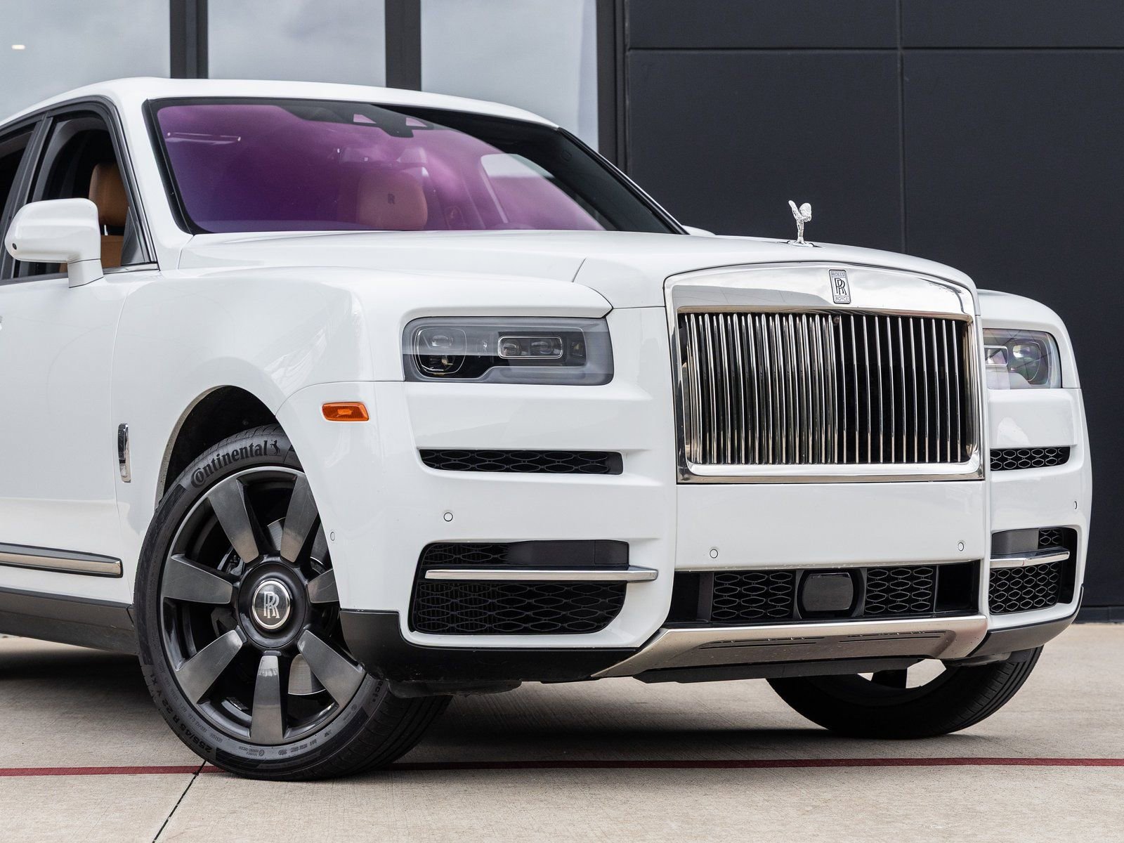 Certified 2022 Rolls-Royce Cullinan image 8