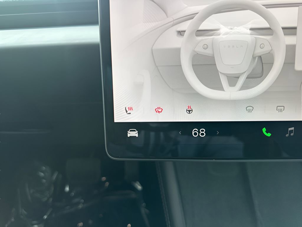 Used 2025 Tesla Model 3 Long Range image 23