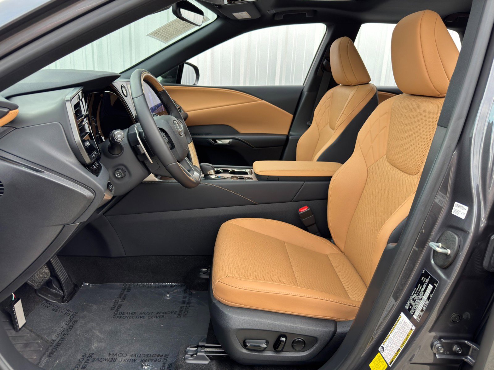 Used 2025 Lexus RX 350 Premium image 17