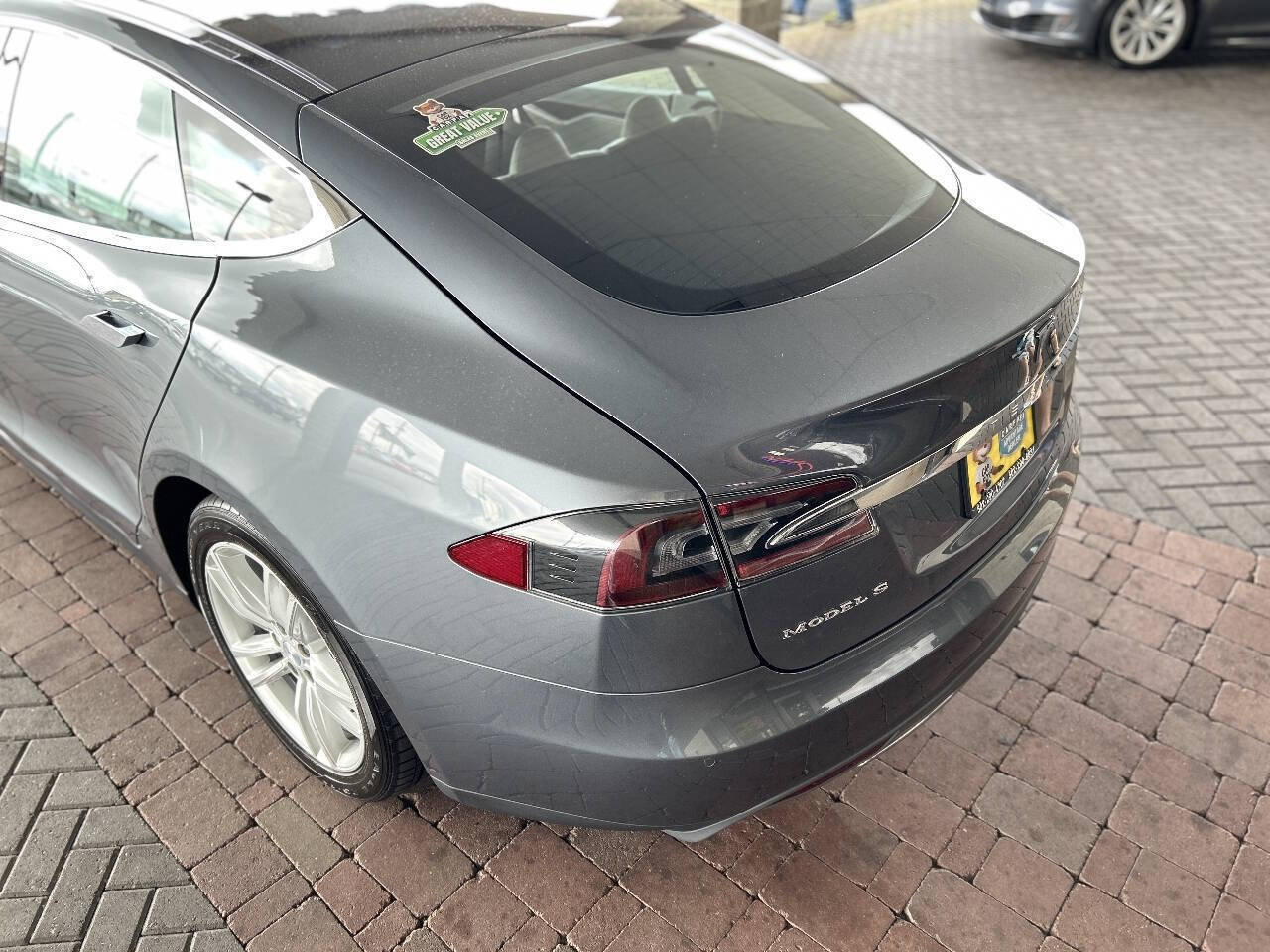 Used 2014 Tesla Model S 85 RWD image 17