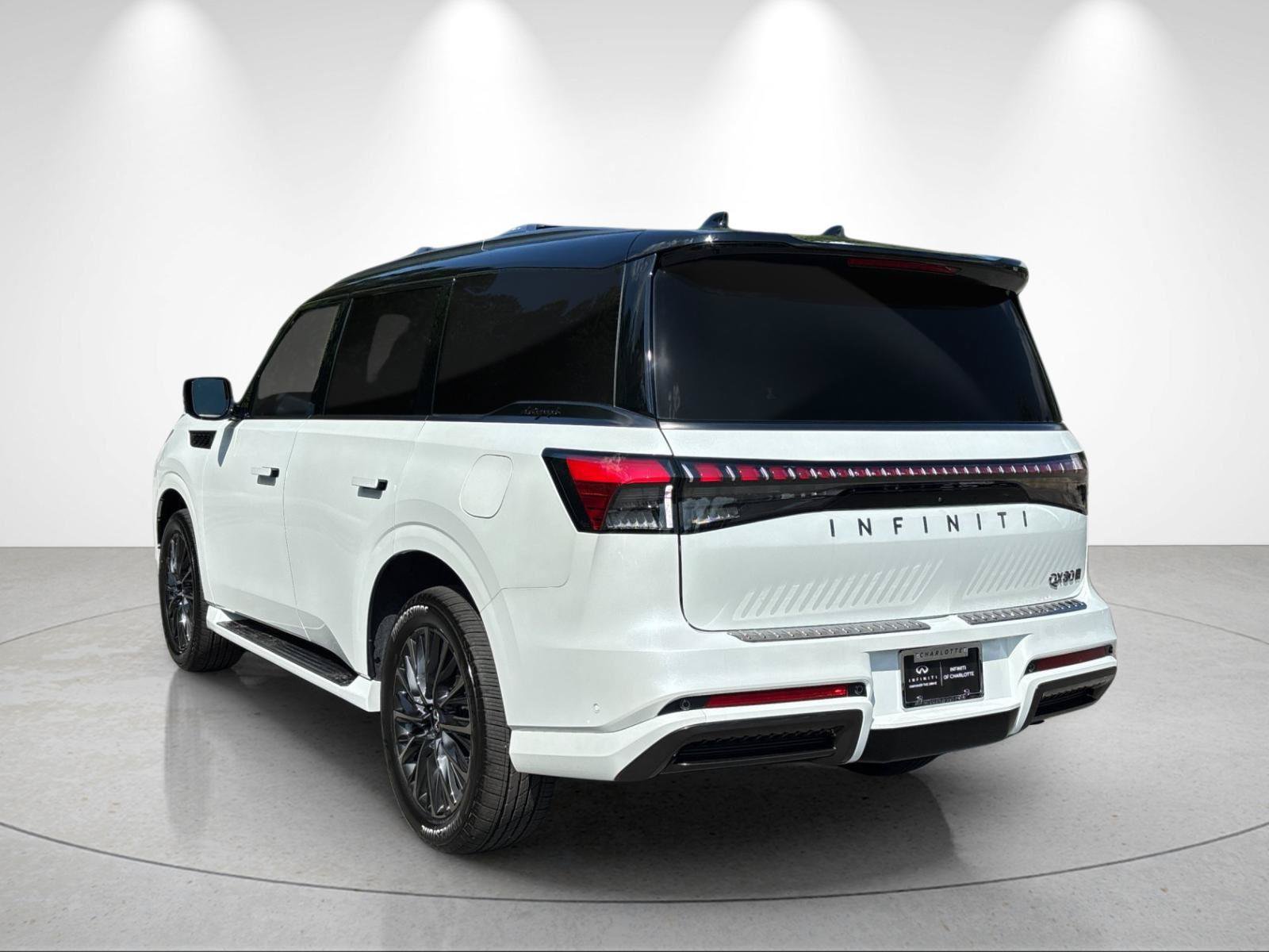 New 2027 INFINITI QX80 Autograph AWD/4WD image 3