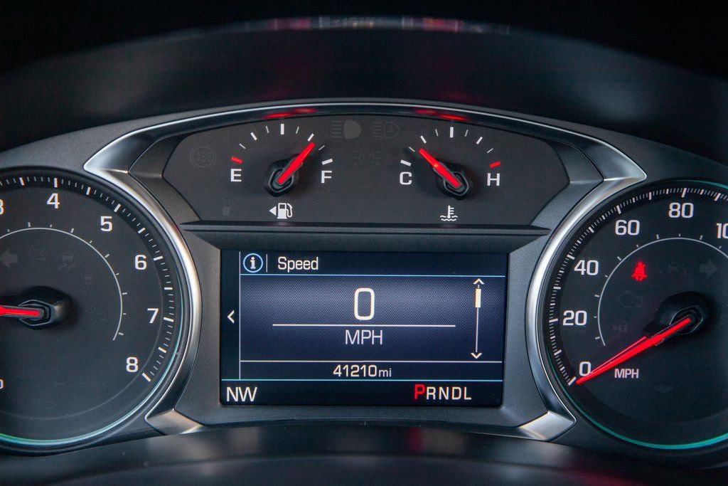 Used 2023 Chevrolet Equinox LT image 18