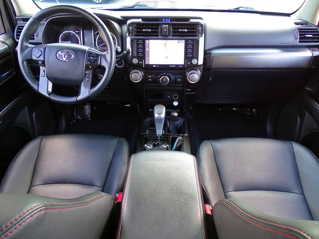 Used 2021 Toyota 4Runner TRD Off-Road Premium w/ Moonroof Package AWD/4WD image 27