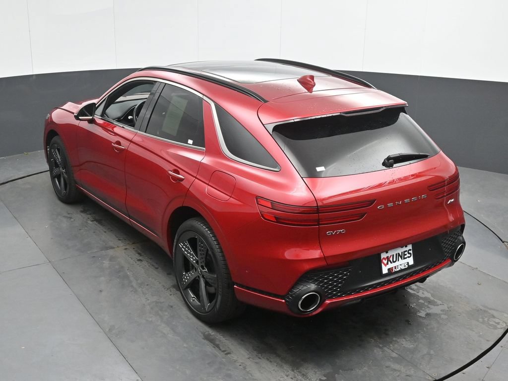 Used 2024 Genesis GV70 2.5T w/ Sport Prestige Package AWD/4WD image 39