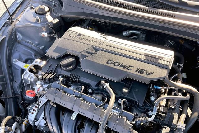 Used 2024 Hyundai Elantra SE image 33