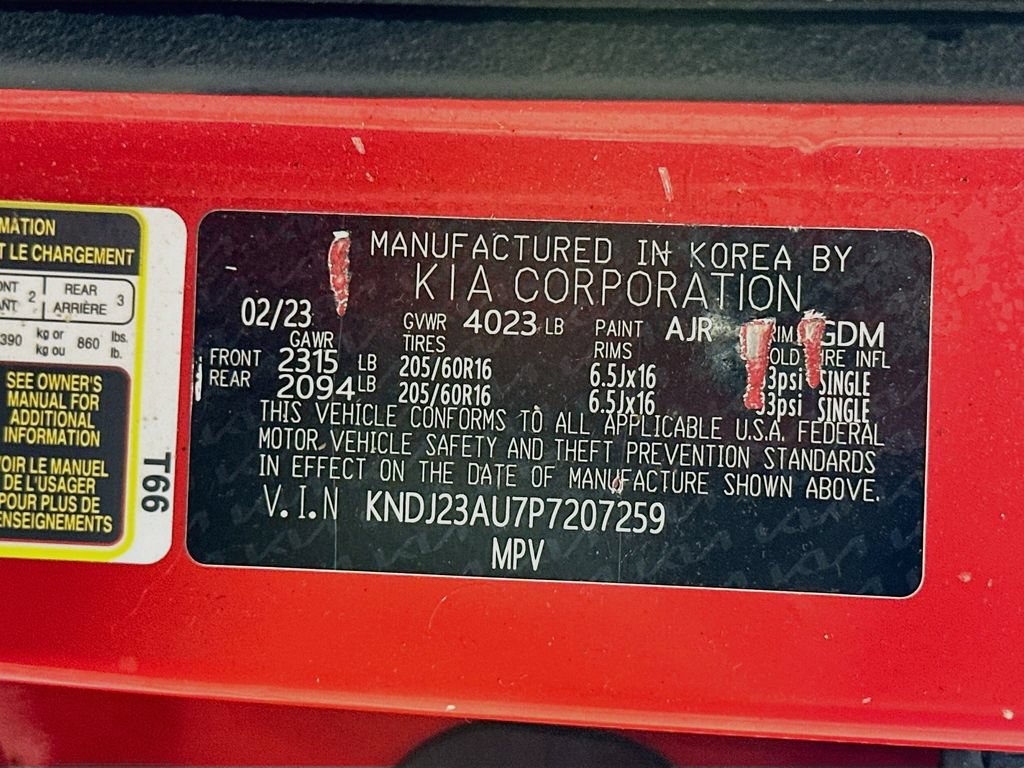 Certified 2023 Kia Soul LX FWD image 32