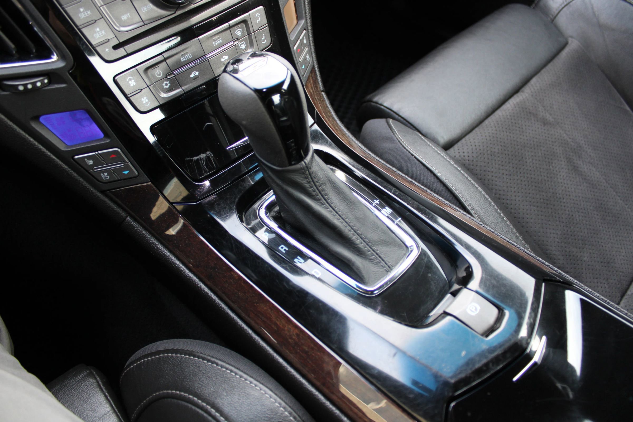 Used 2013 Cadillac CTS V w/ Wood Trim Package image 11