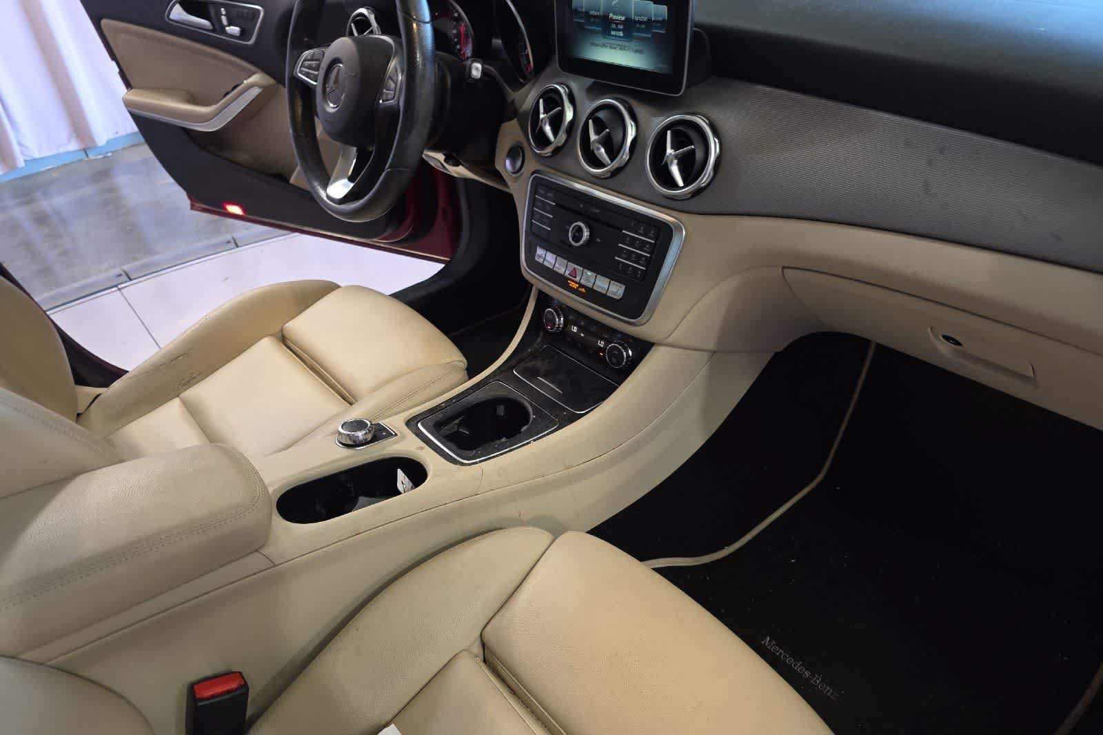Used 2018 Mercedes-Benz GLA 250 image 18