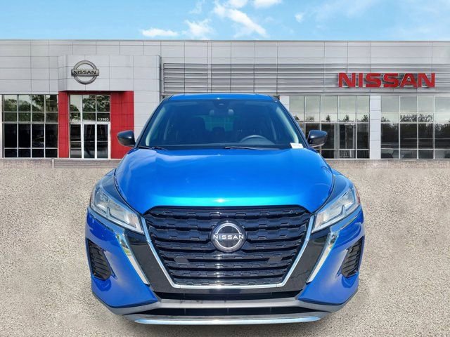 Certified 2022 Nissan Kicks S image 11