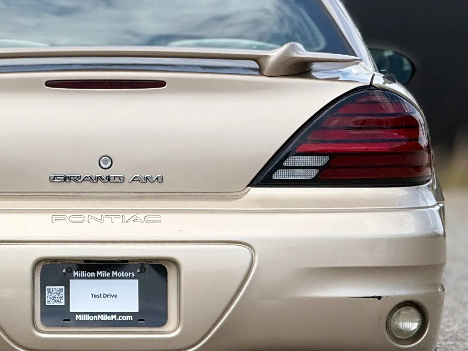 Used 2004 Pontiac Grand Am SE FWD image 14