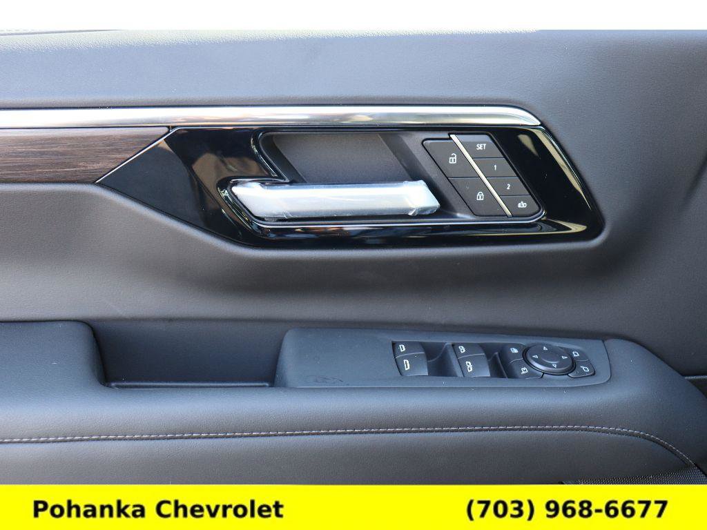 New 2026 Chevrolet Suburban Z71 w/ Z71 Off-Road Package image 23