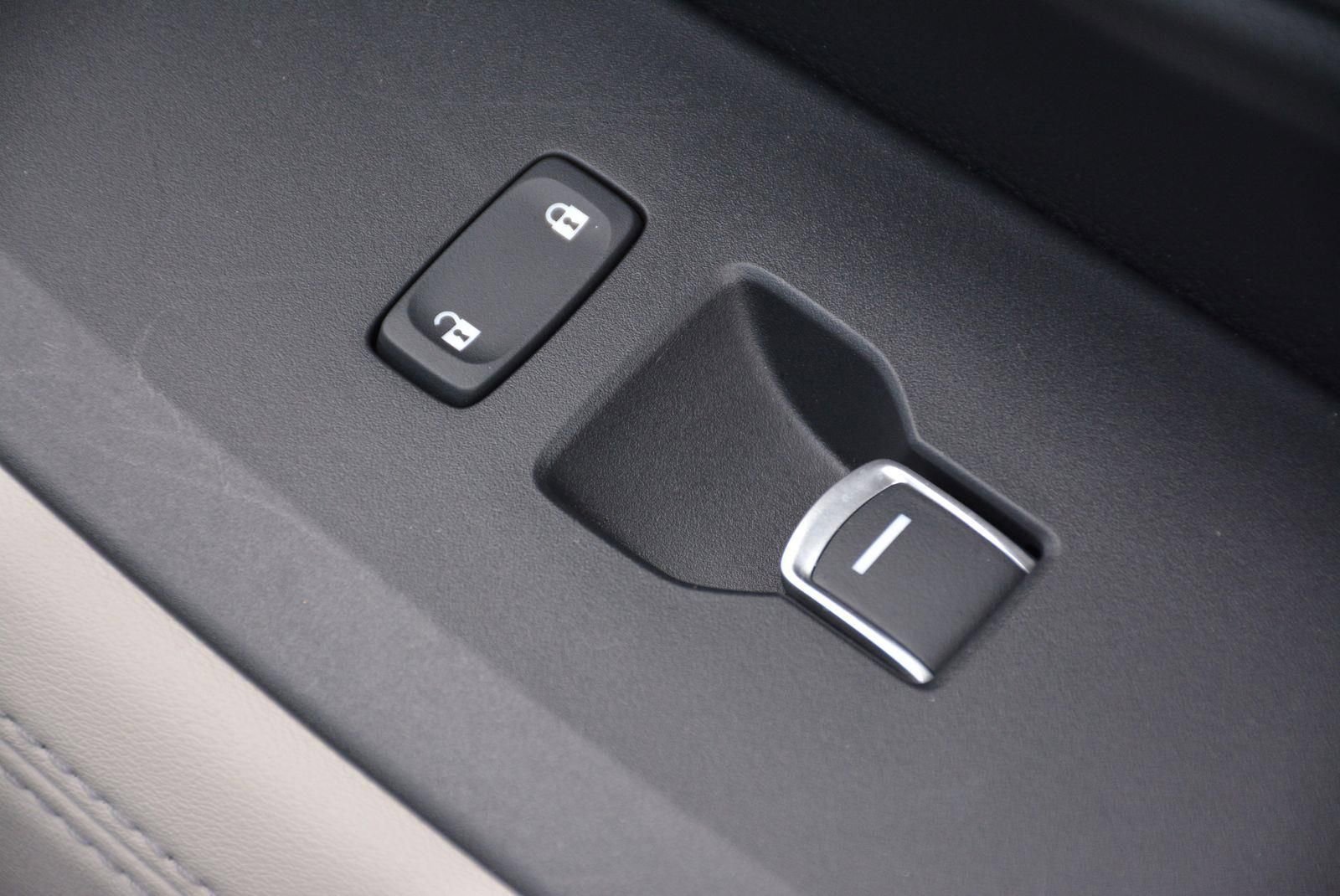 Used 2024 Honda HR-V EX-L image 19