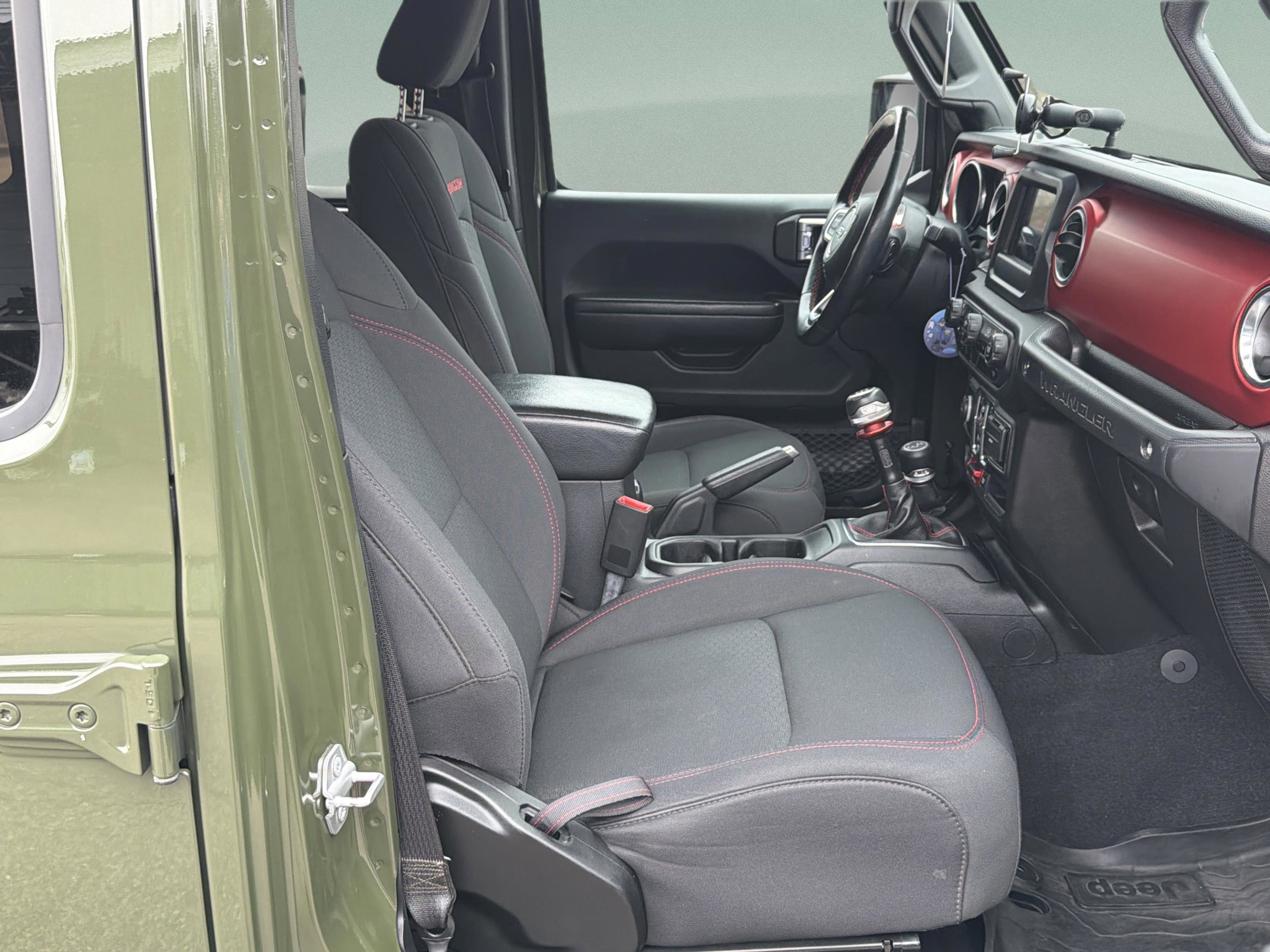 Used 2020 Jeep Wrangler Unlimited Rubicon w/ LED Lighting Group image 31