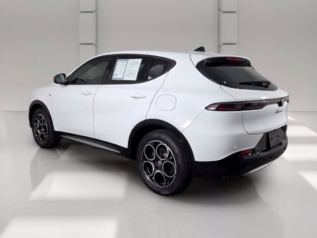 Used 2024 Alfa Romeo Tonale Ti AWD/4WD image 7