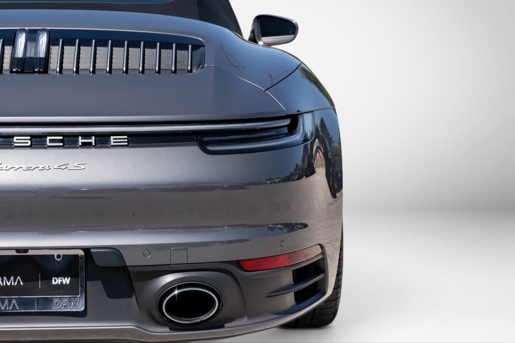 Used 2021 Porsche 911 Cabriolet image 36