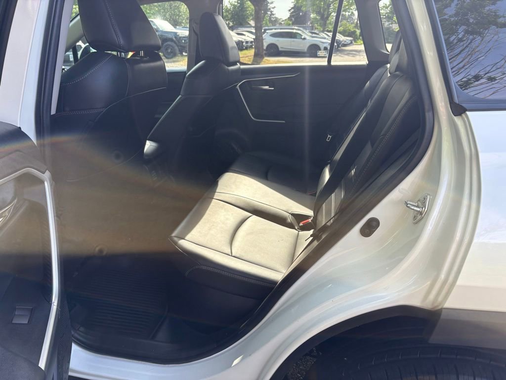 Used 2021 Toyota RAV4 XLE Premium AWD/4WD image 14