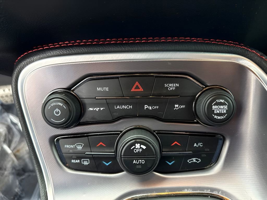 Used 2019 Dodge Challenger SRT Hellcat w/ Widebody Package RWD image 17