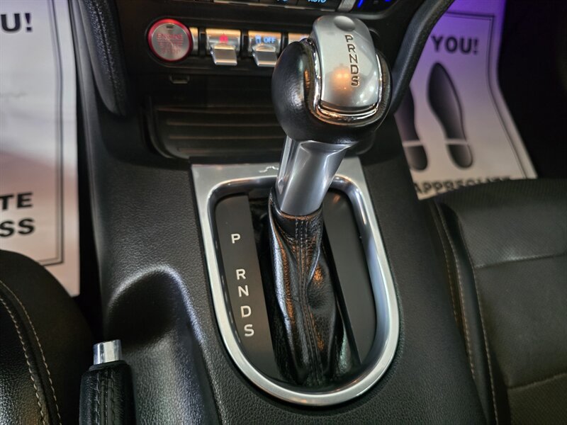 Used 2019 Ford Mustang Premium RWD image 21