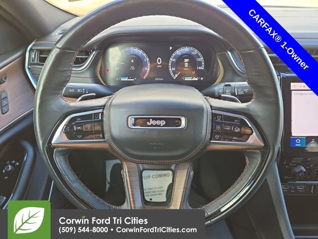 Used 2024 Jeep Grand Cherokee Summit AWD/4WD image 17