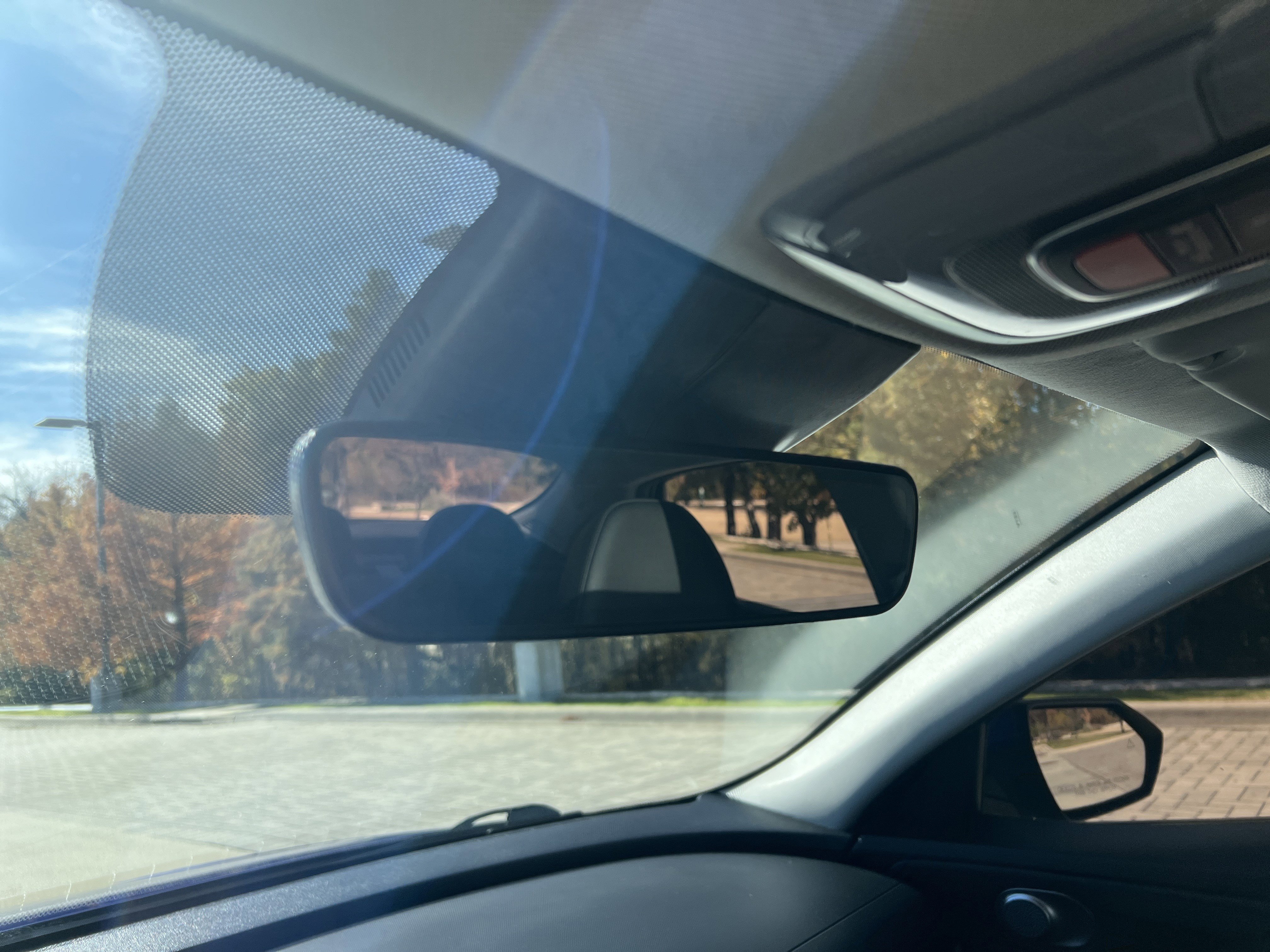 Used 2022 Hyundai Elantra Limited image 26