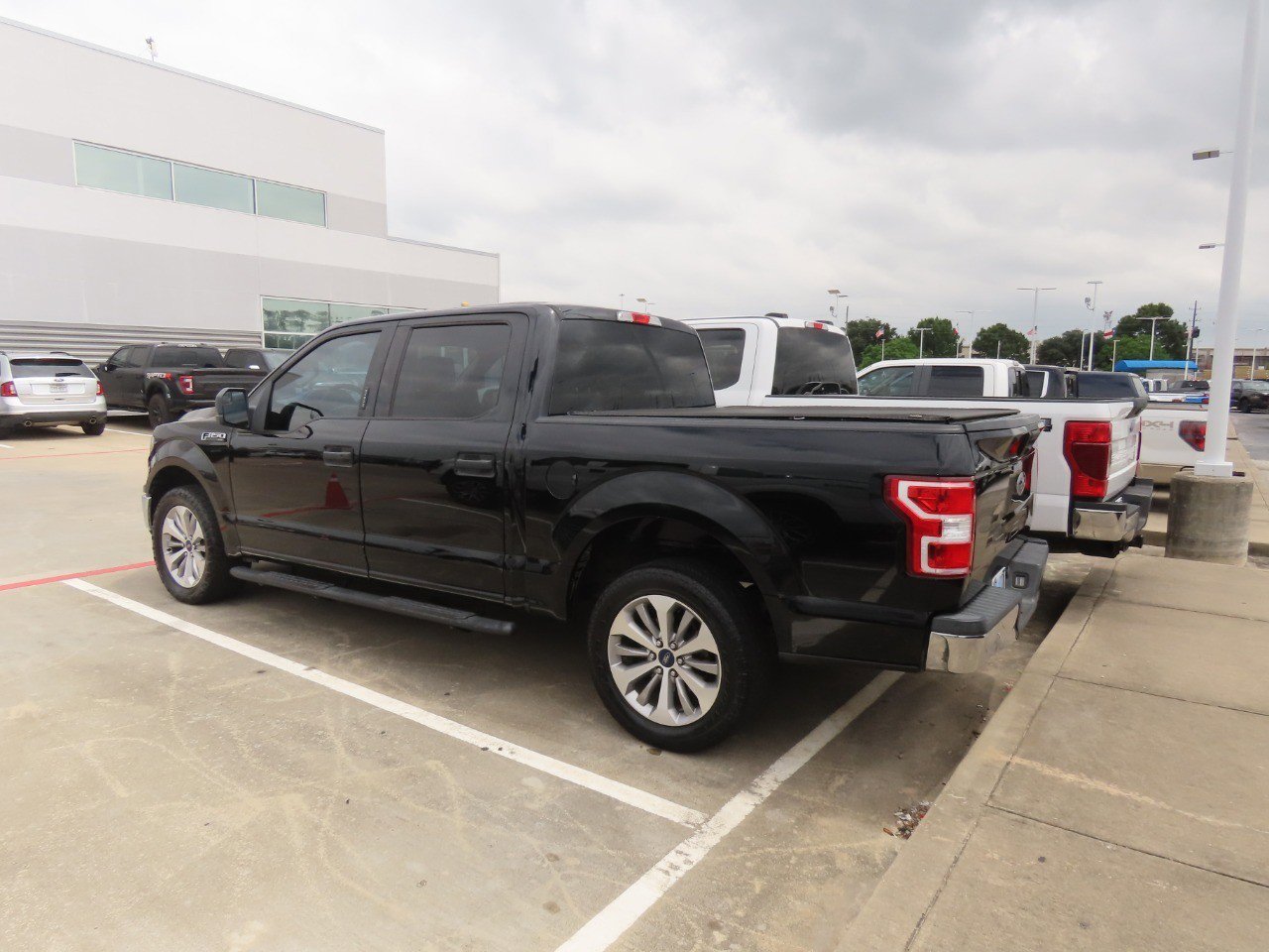Used 2018 Ford F150 XLT RWD image 9