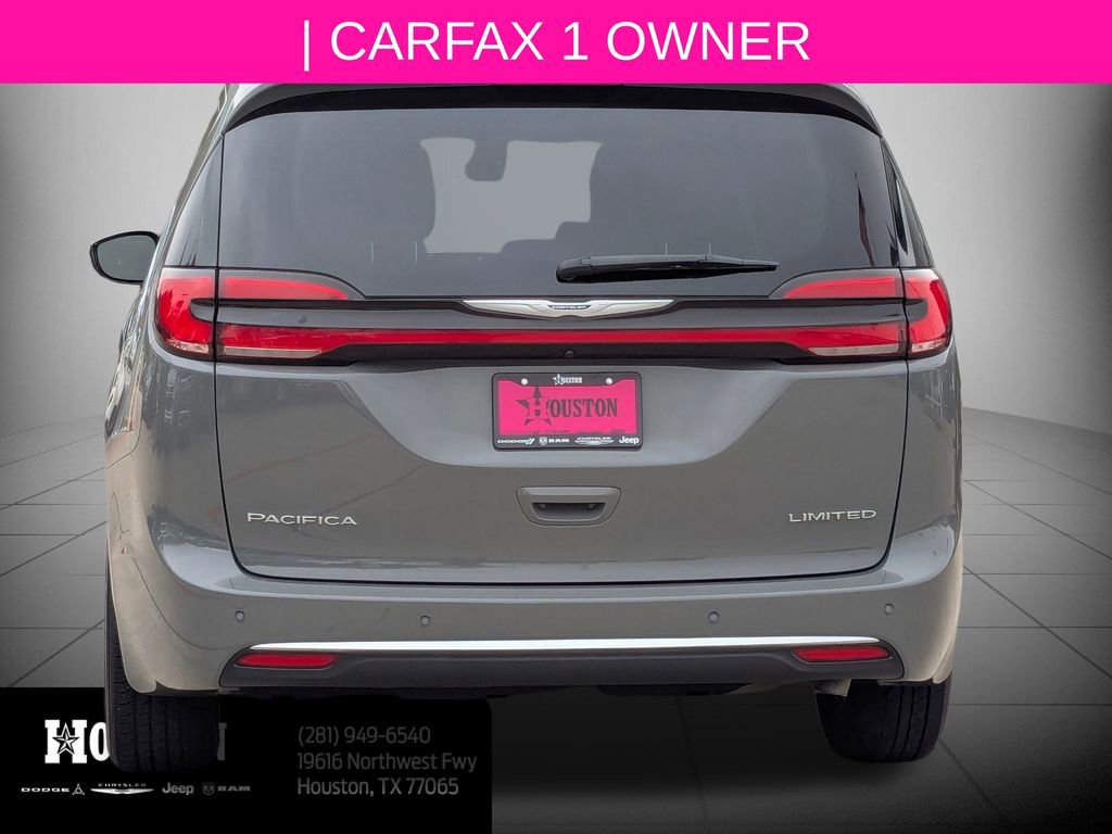 Used 2023 Chrysler Pacifica Limited image 4