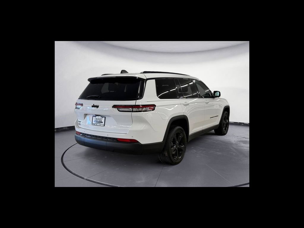 Used 2024 Jeep Grand Cherokee L Laredo AWD/4WD image 6