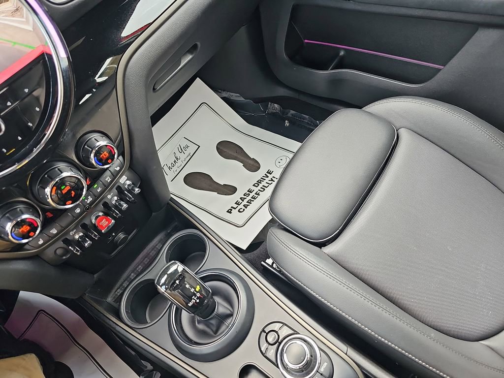 Used 2023 MINI Cooper Countryman S w/ Premium Package image 28
