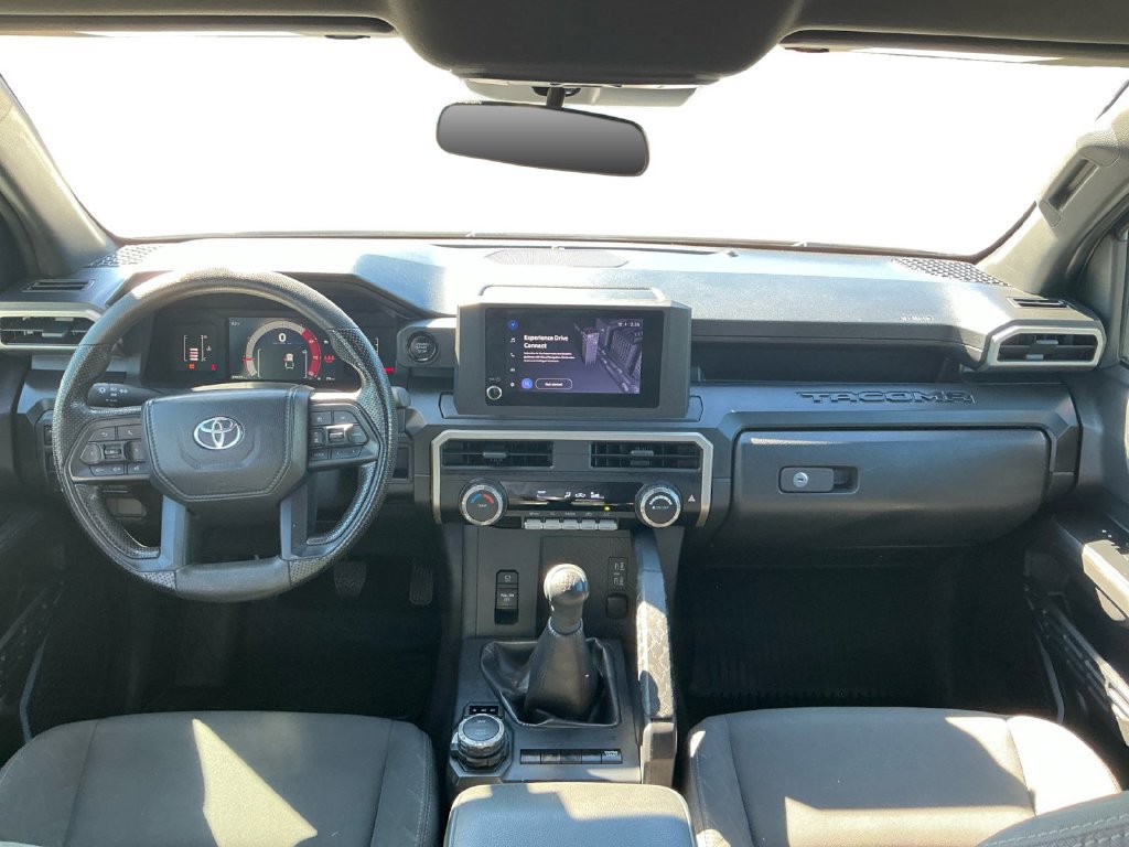 Used 2024 Toyota Tacoma SR w/ SR Upgrade Package AWD/4WD image 17