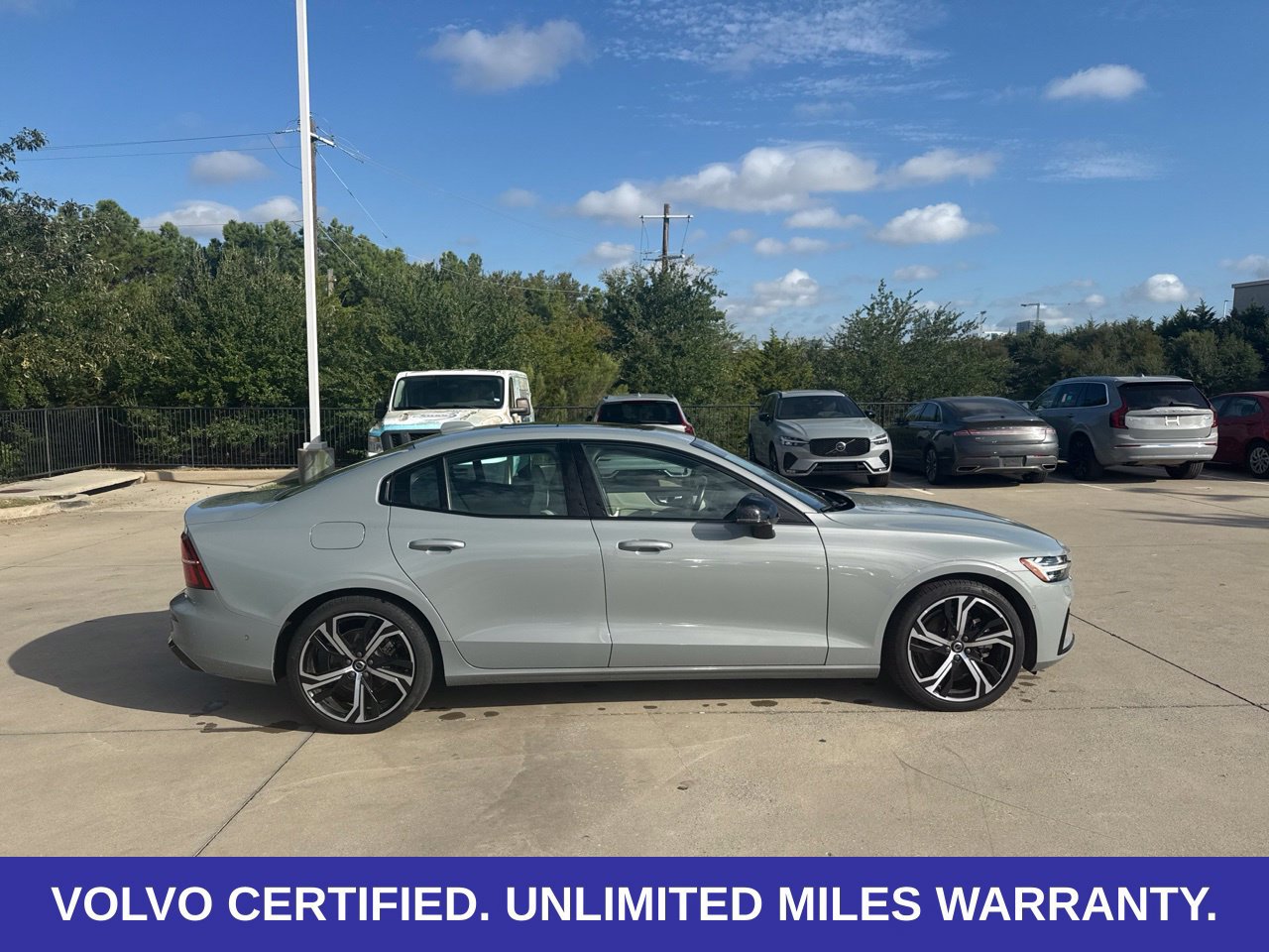 Certified 2024 Volvo S60 B5 Plus w/ Climate Package FWD image 7