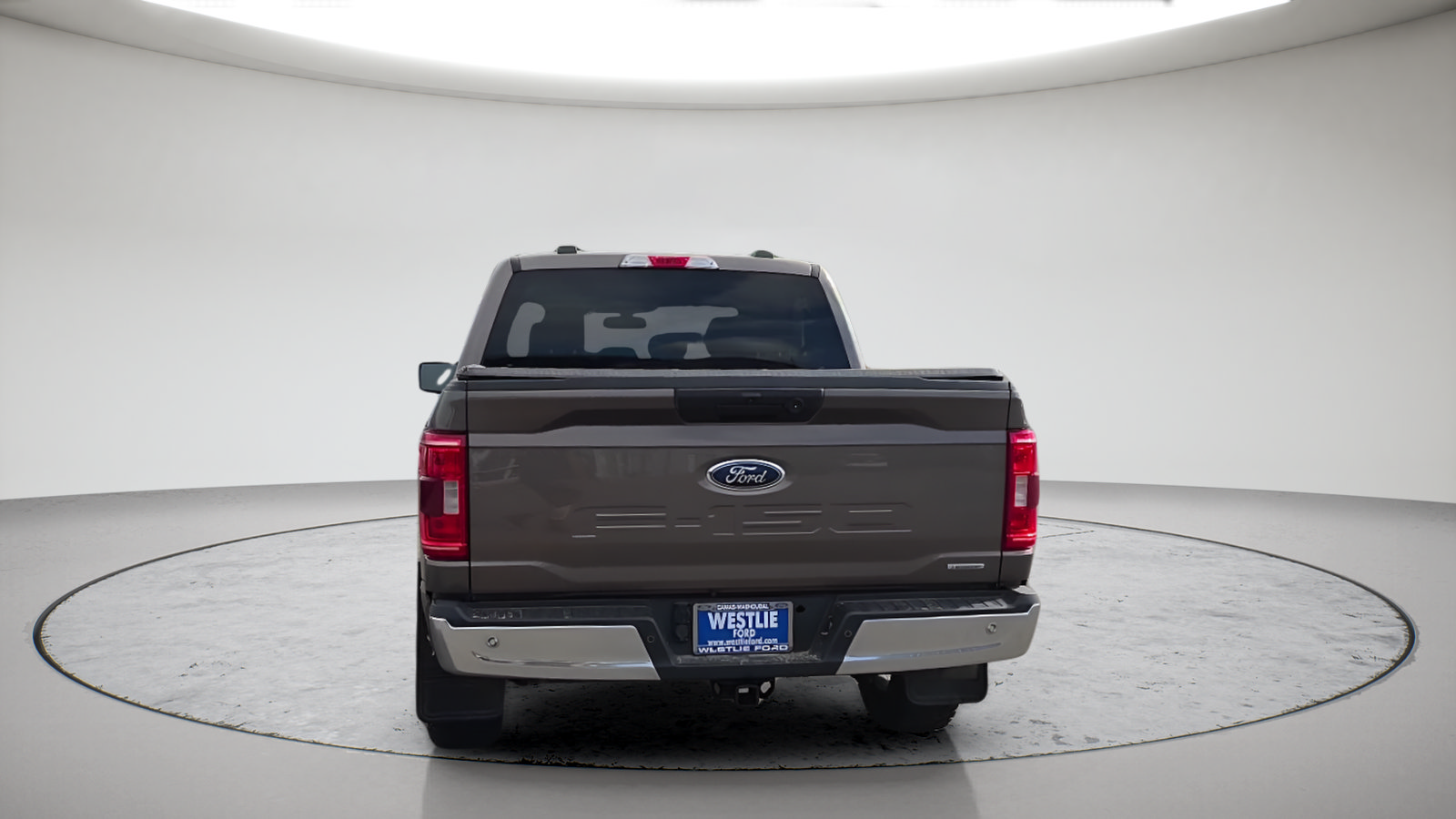 Used 2021 Ford F150 XLT w/ Equipment Group 301A Mid AWD/4WD image 8