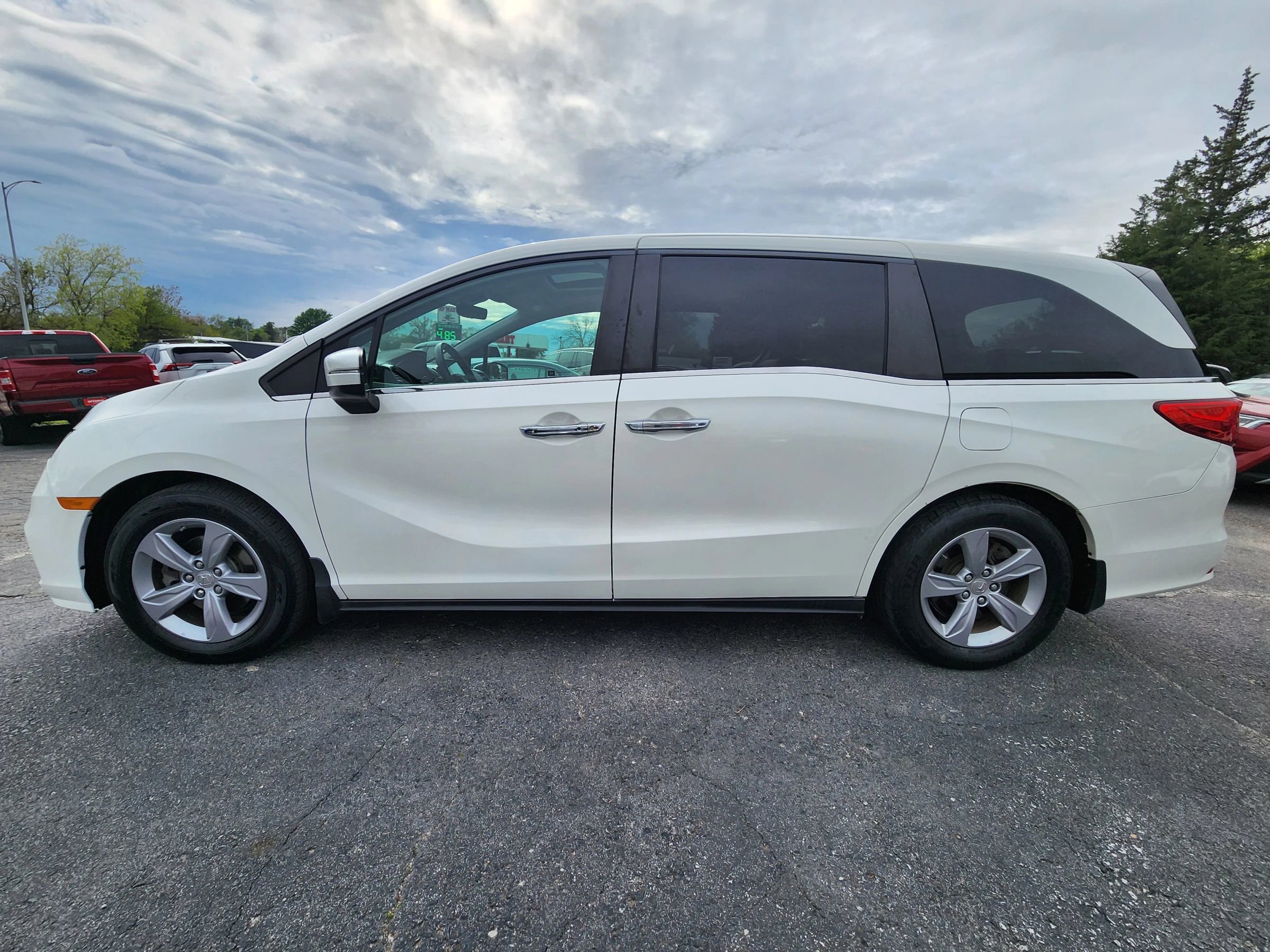 Used 2018 Honda Odyssey EX-L image 4