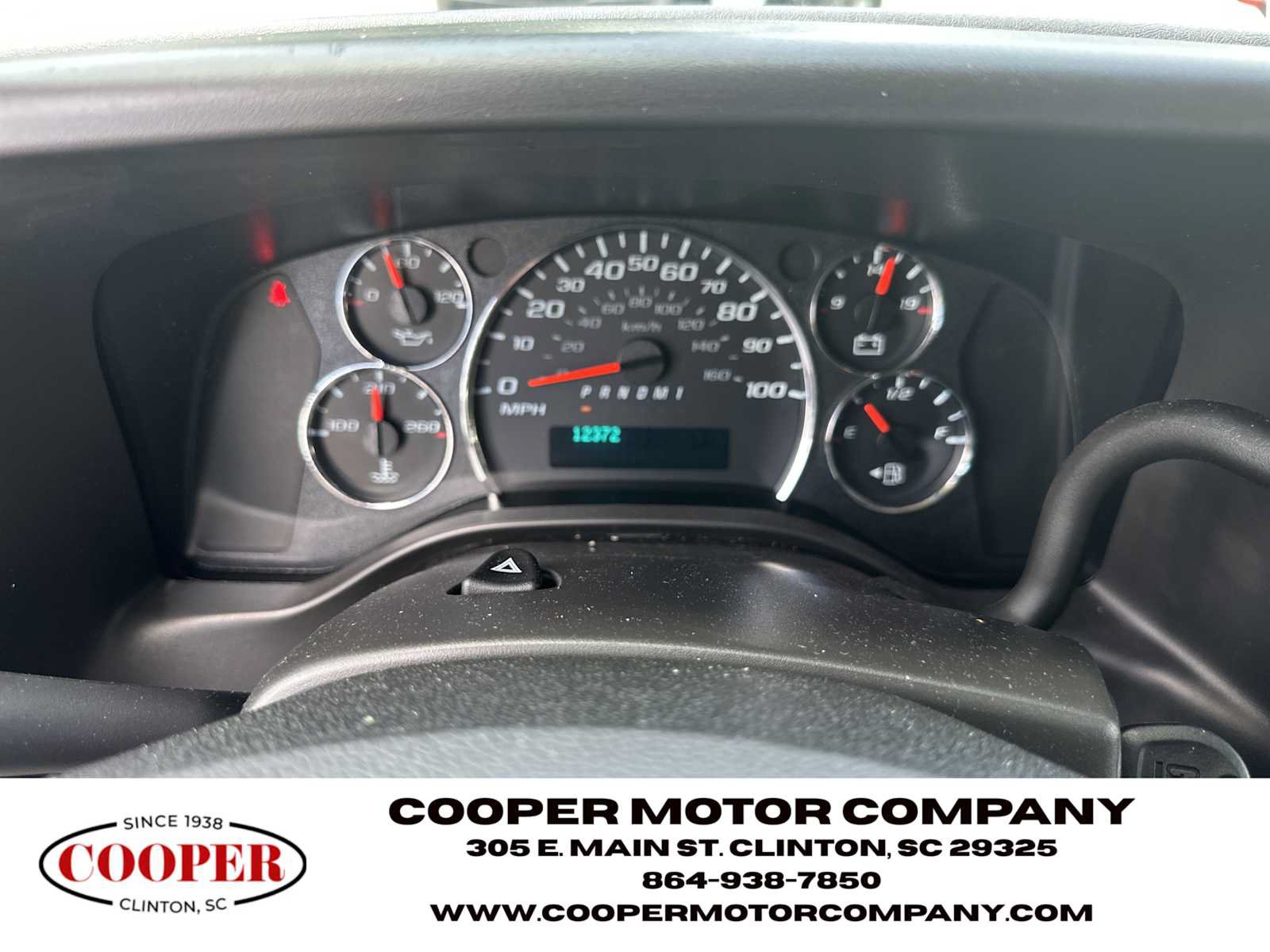 Used 2025 Chevrolet Express 3500 LS RWD image 25