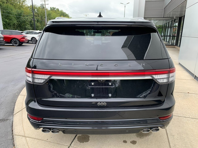 Used 2023 Lincoln Aviator Black Label w/ Jet Package AWD/4WD image 4
