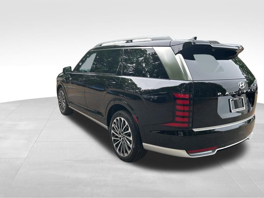 Certified 2026 Hyundai Palisade Calligraphy AWD/4WD image 3