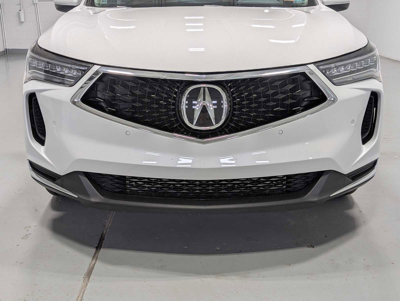 Certified 2023 Acura RDX AWD w/ Technology Package image 2