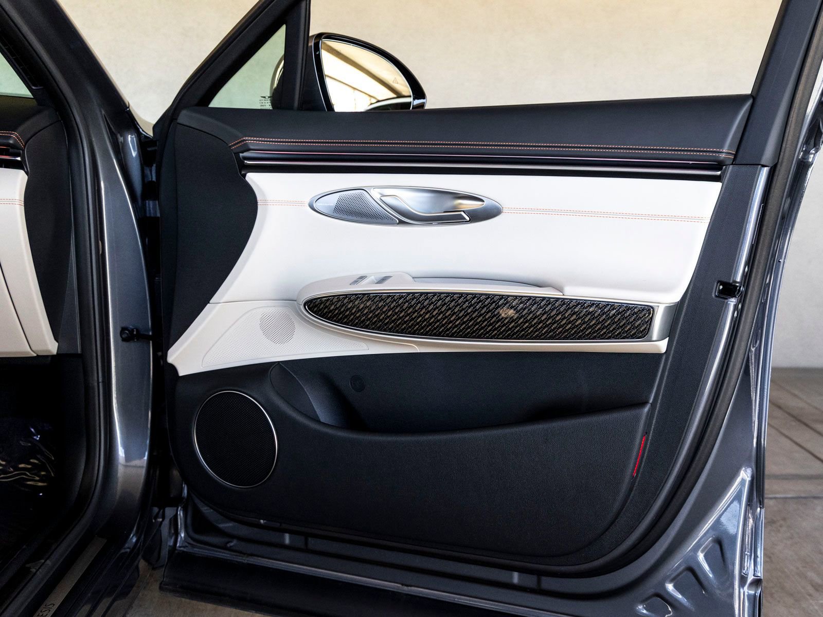 Used 2026 Genesis GV70 3.5T Sport Prestige image 25