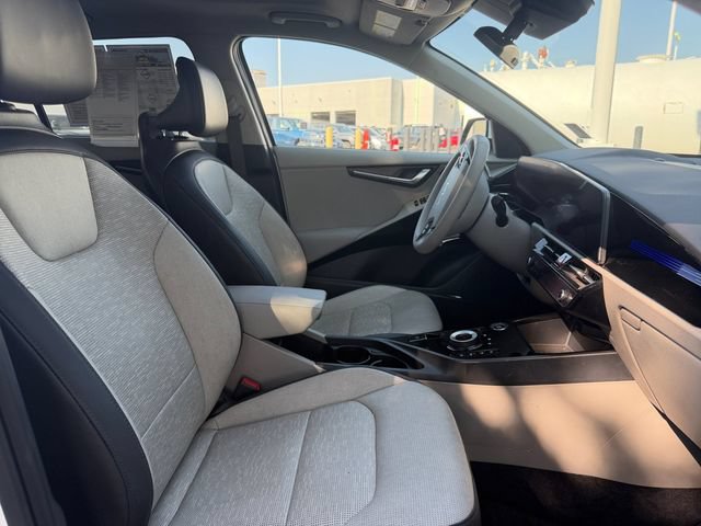 Used 2023 Kia Niro Wave w/ Wave Preserve Package FWD image 19